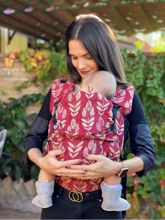 Ergonómica Nekosling Baby Laurus Joy mochila-evolutiva - Clínica Fisioterapia